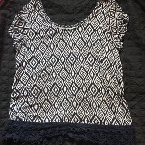 Medium Maurice’s top